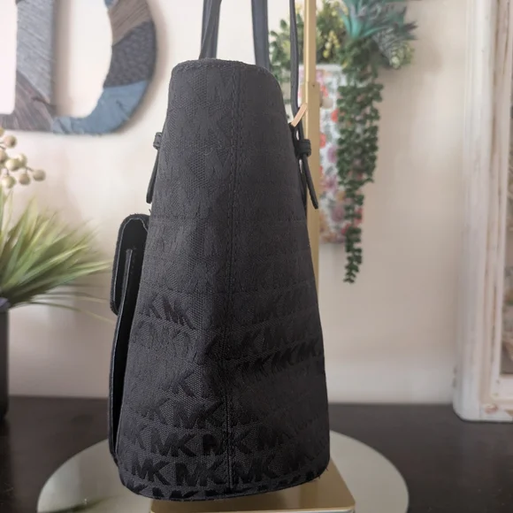 Michael Kors Black Tote Bag - Picture 5 of 14